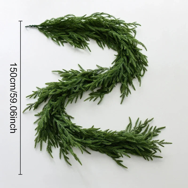 PineCrest | Dichte Norfolk Pine Garland – Herbruikbare kerstversiering voor deuren, trappen en schoorsteenmantels