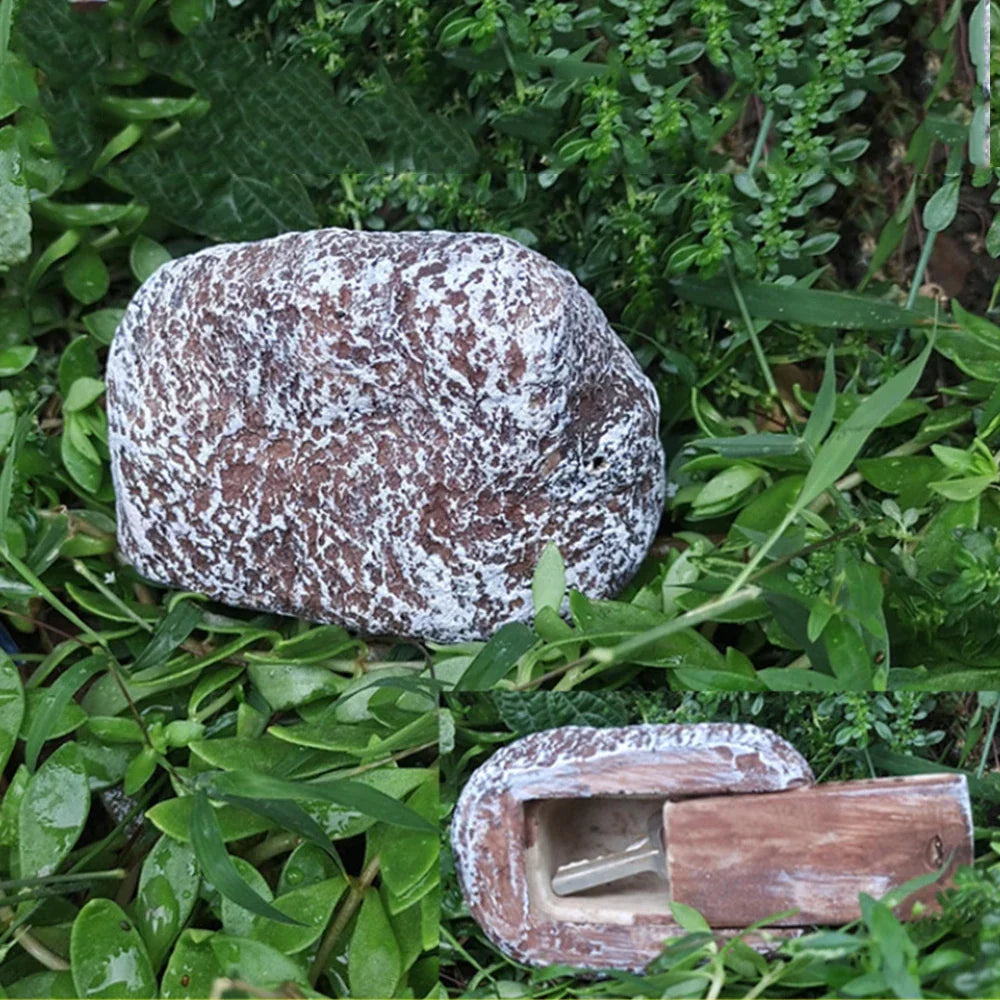KeyStone | Verborgen stenen ontwerp veiligheidssleutelkastje voor tuin - Outdoor Rock vormige kist voor sleutels, tuin en erf