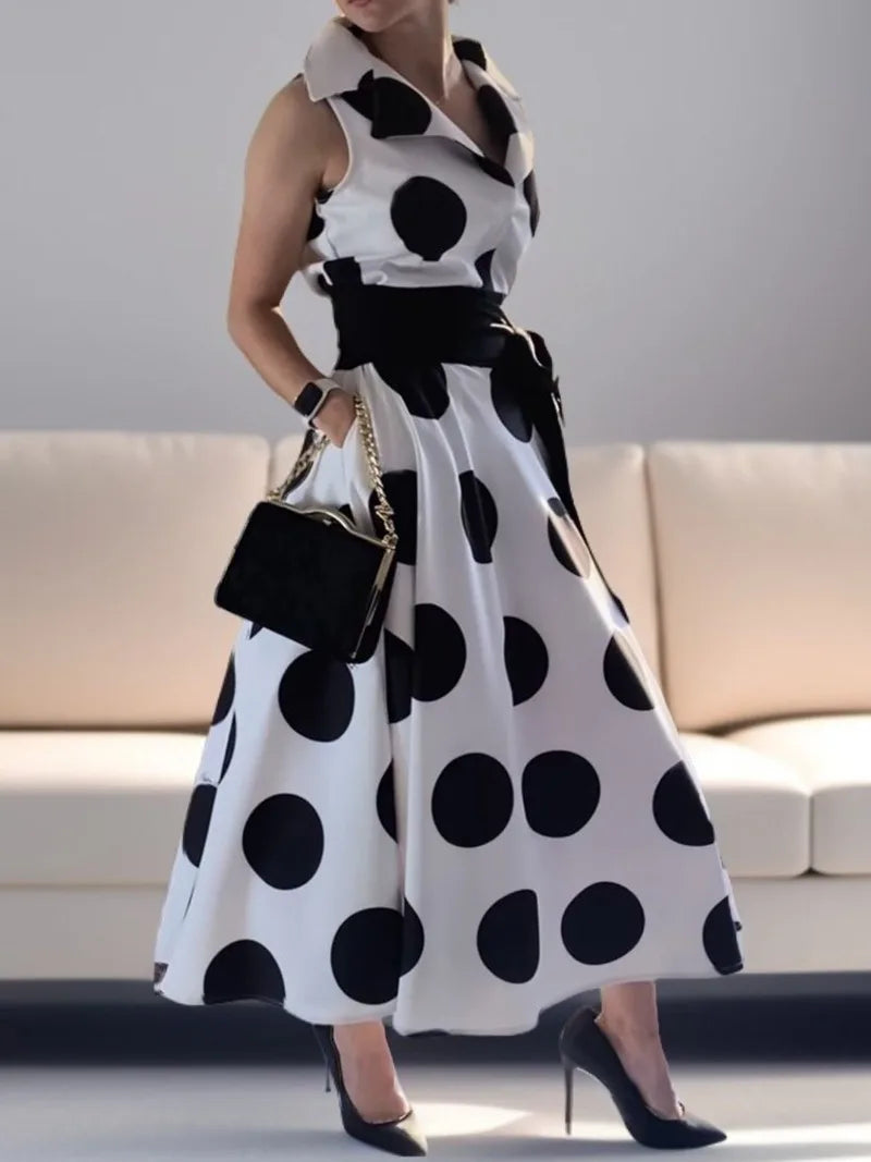 Quorra | Zomerjurk met stippen voor dames – Elegante, nonchalante jurk met soepele pasvorm