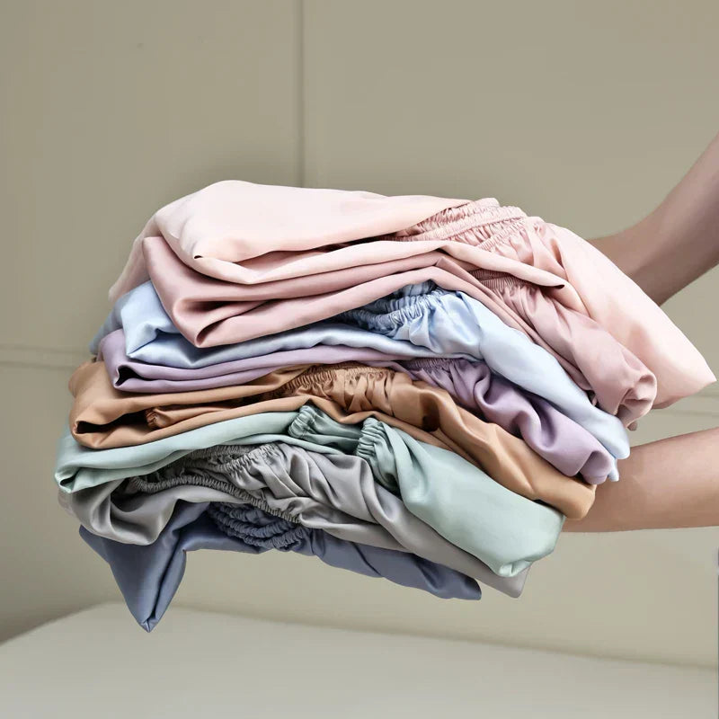 MoonSilk | Koelend beddengoed van moerbeizijde