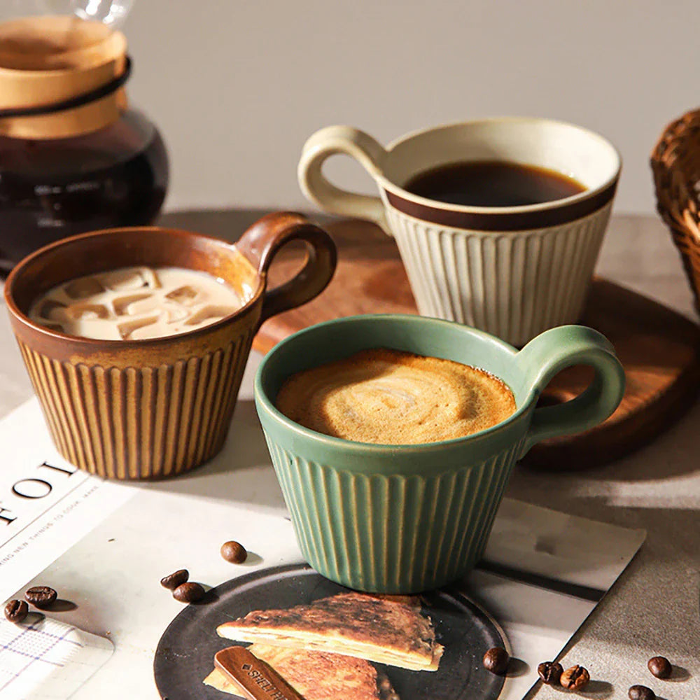 ElixirCup | Handgemaakte keramische rituele koffiekop – vintage stijl, rustieke mok voor je ochtendkoffie