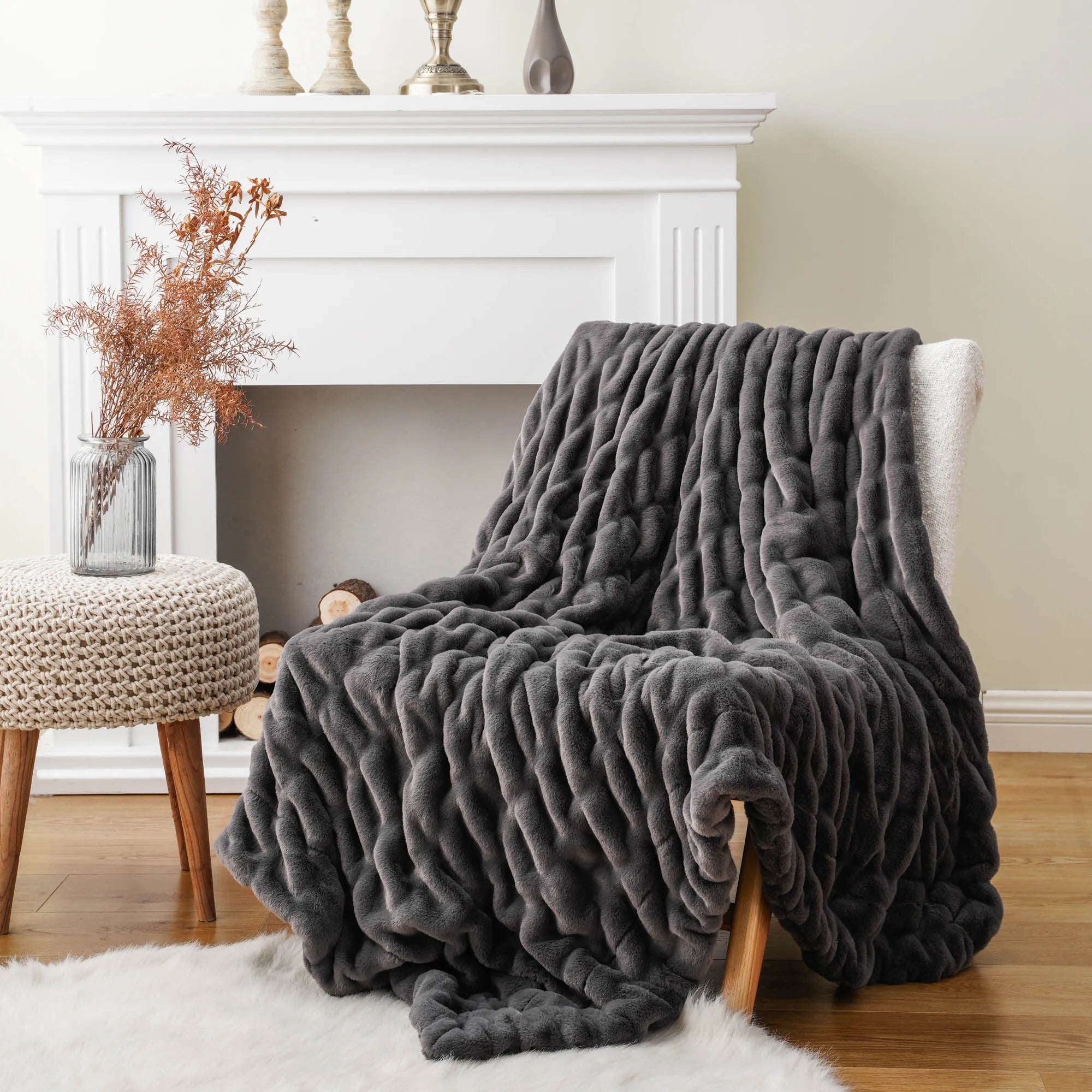 Velvish | Luxe Faux Konijnenbont Deken - Zacht Pluche Decoratief Dekbed en Beddeken, Knusse Winterwarmte