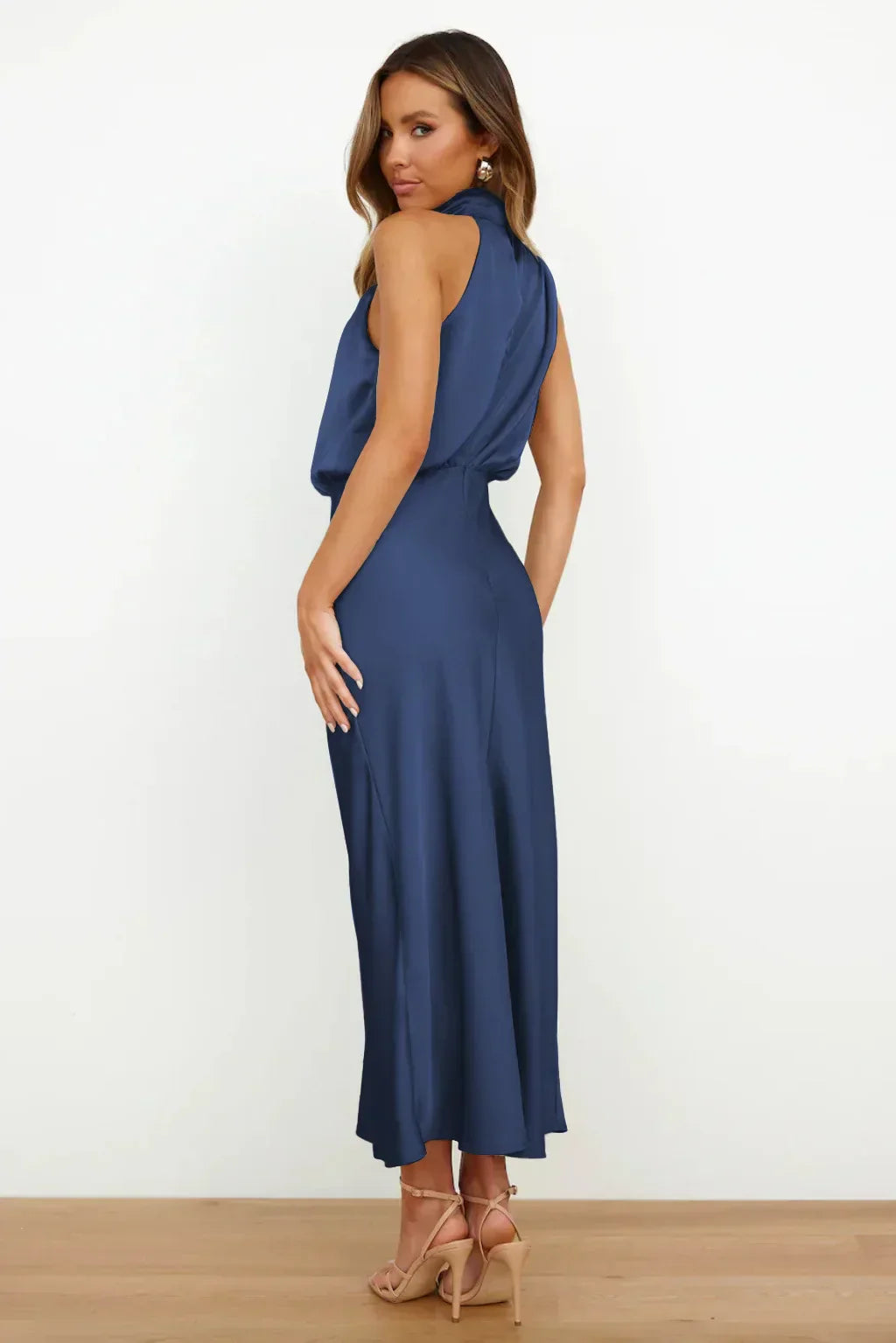 Ayra | Dames satijnen halternek midi-jurk – mouwloze elegante bodycon avond- en feestjurk
