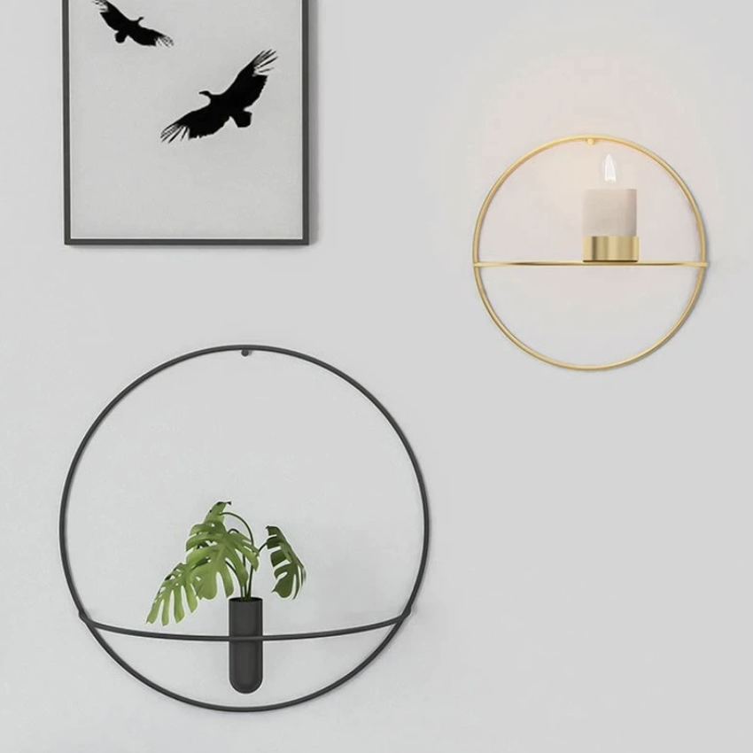 FrameLume | Creatieve metalen wandkaarsenhouder en vaas – moderne woondecoratie