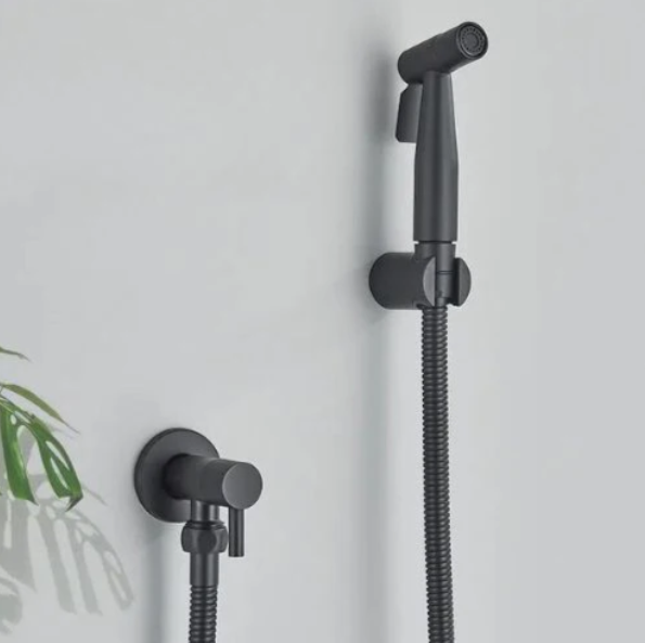 AquaSpray | Premium handbediende bidetsproeier voor badkamerhygiëne