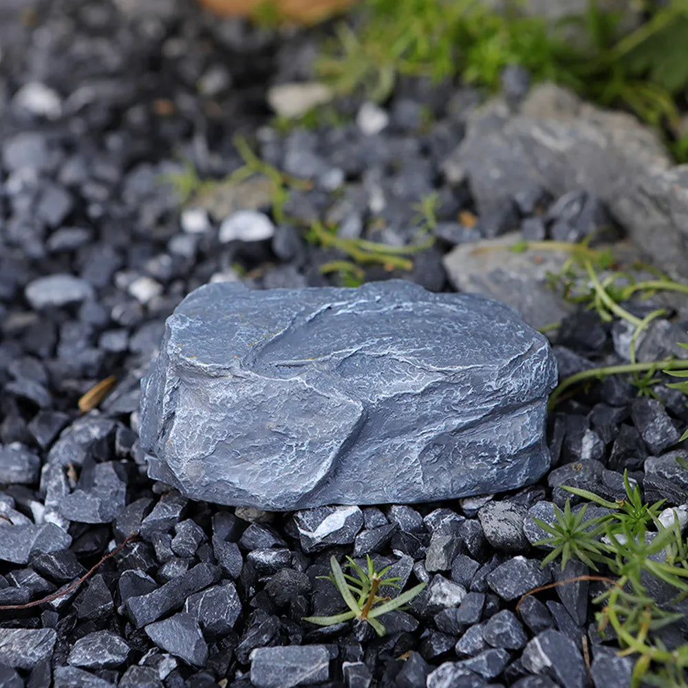 KeyStone | Verborgen stenen ontwerp veiligheidssleutelkastje voor tuin - Outdoor Rock vormige kist voor sleutels, tuin en erf