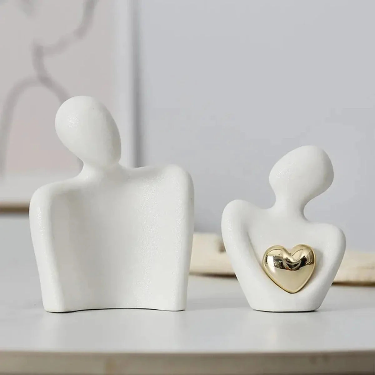 CoupleGlow | Keramisch liefdessculptuur – Romantisch stel beeldje voor thuis en cadeau