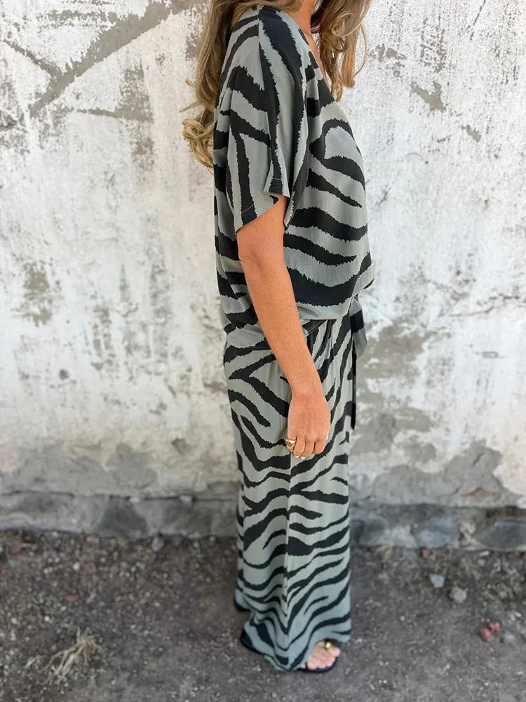 Lyra | Dames 2-Delige Set  – V-Hals Top & Wijde Broek, Casual Chic Outfit