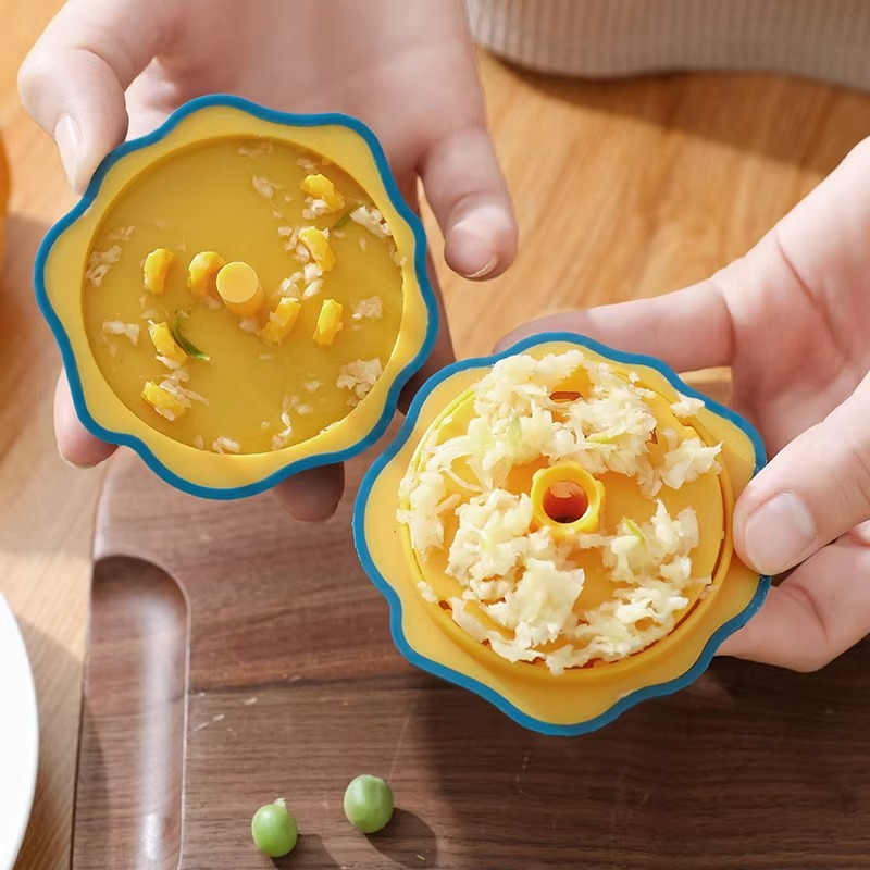 CloveCrush | Easy-Twist Knoflookpers - Voedsel-kwaliteit Plastic Knoflook Kruidnagel Vormige Breker & Snijder