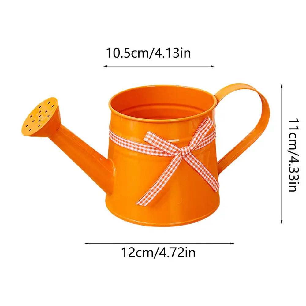 BloomCan | Metalen Gieter met Lint – Geverfd Staal, Decoratief Accessoire voor Tuin & Balkonplanten