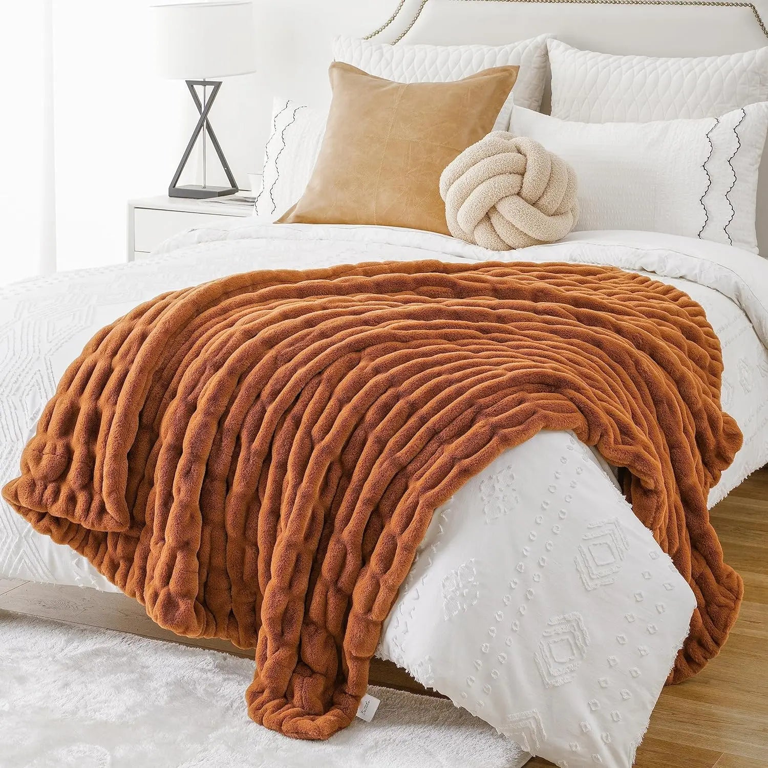 Velvish | Luxe Faux Konijnenbont Deken - Zacht Pluche Decoratief Dekbed en Beddeken, Knusse Winterwarmte