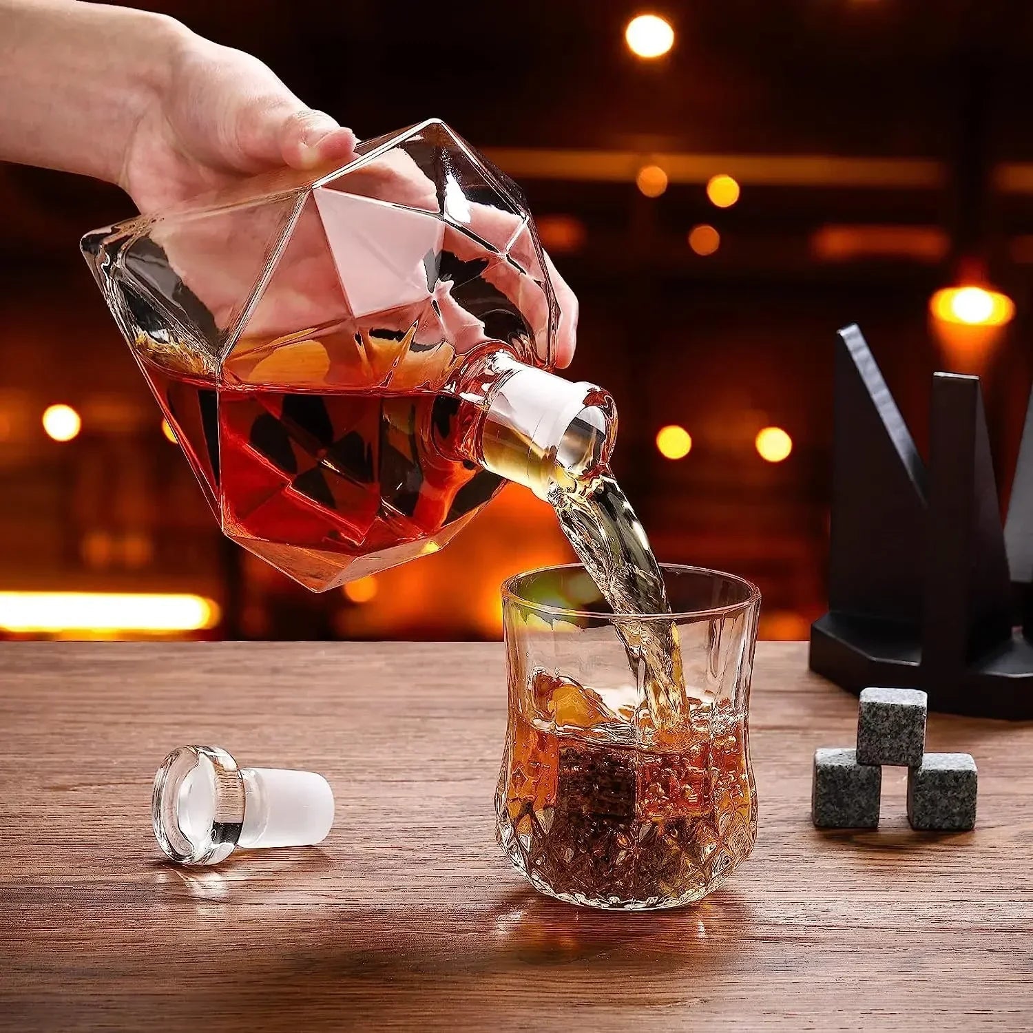 CrystalDrop | Whiskey karaf - Diamant - 1000ml Inhoud met Houten Houder