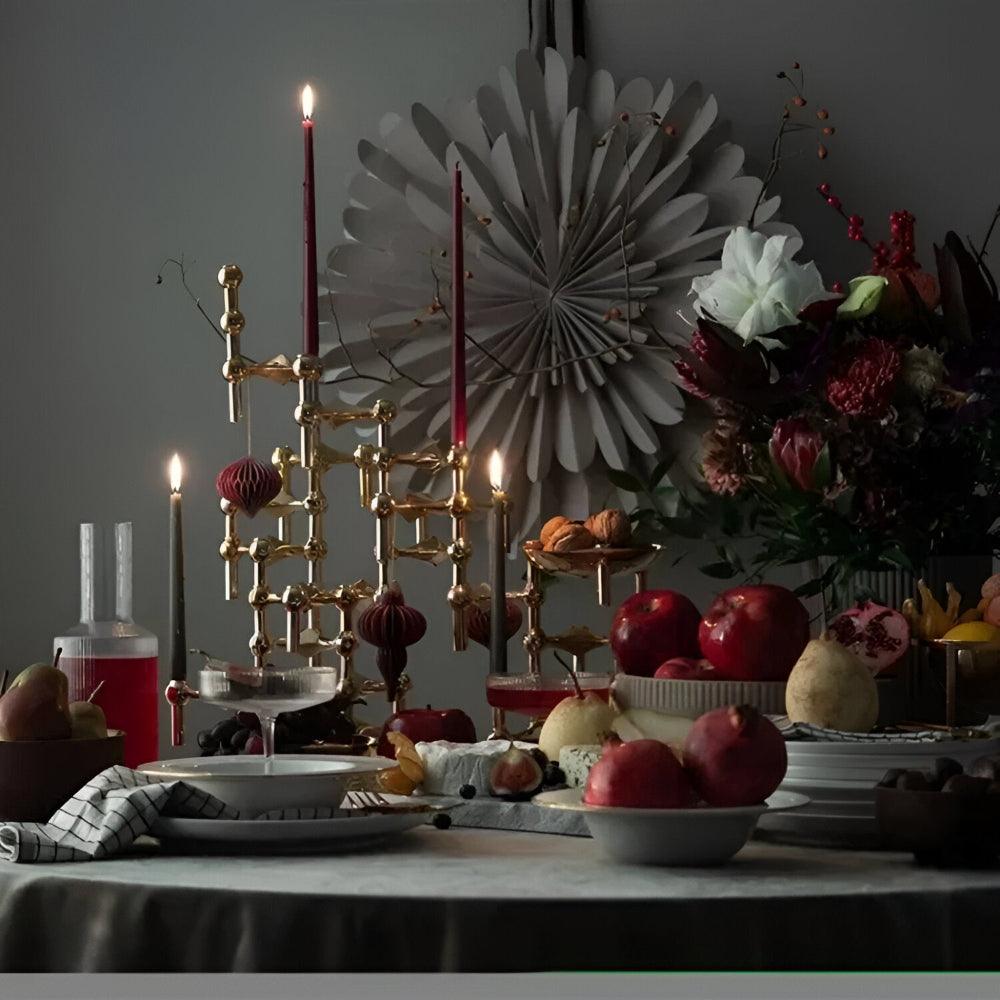 FlareMist | Scandinavische metalen kandelaars – Moderne minimalistische woondecoratie