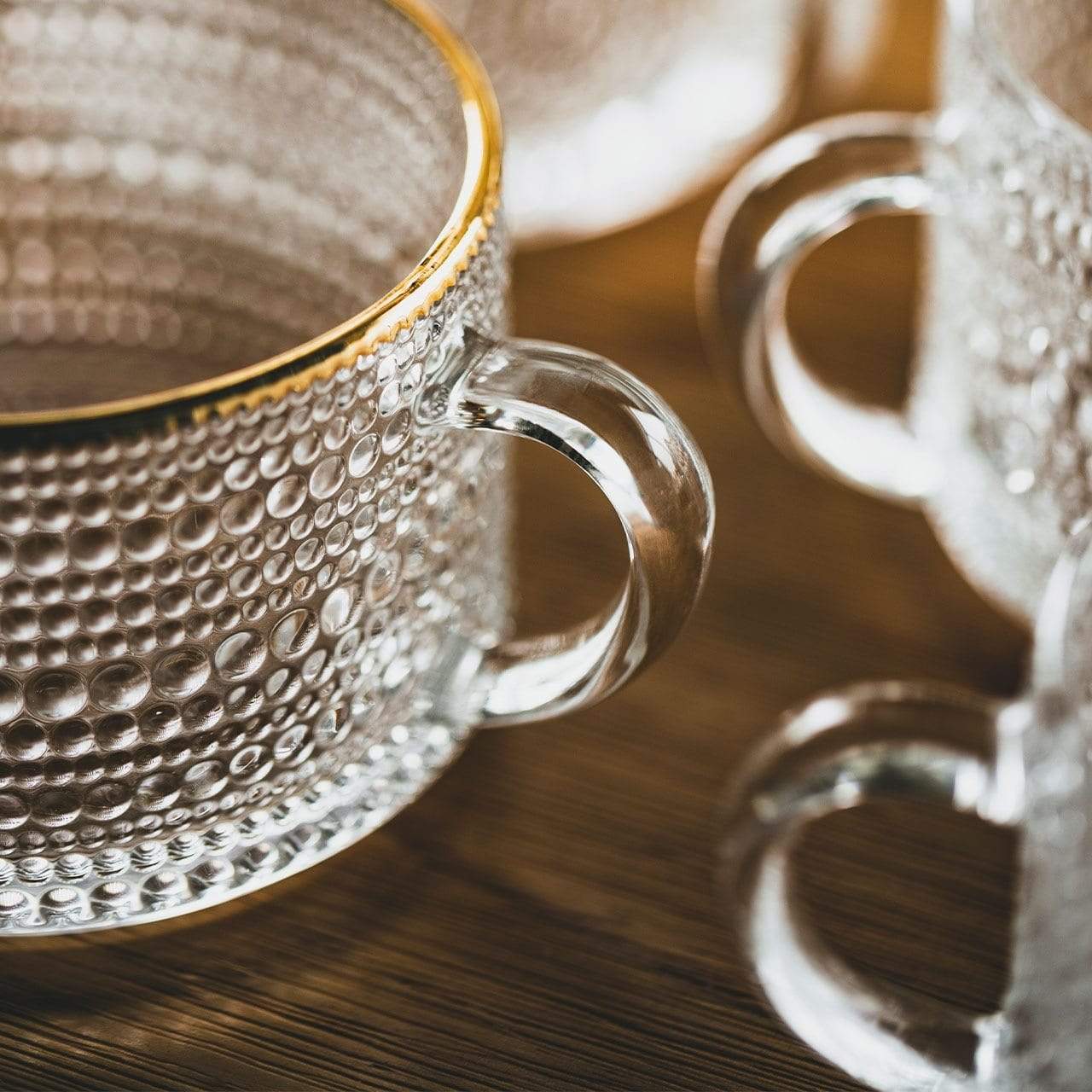 RegalSip | Glas theekopje met gouden lijnen in reliëf - Elegant drinkgerei voor thee en koffie