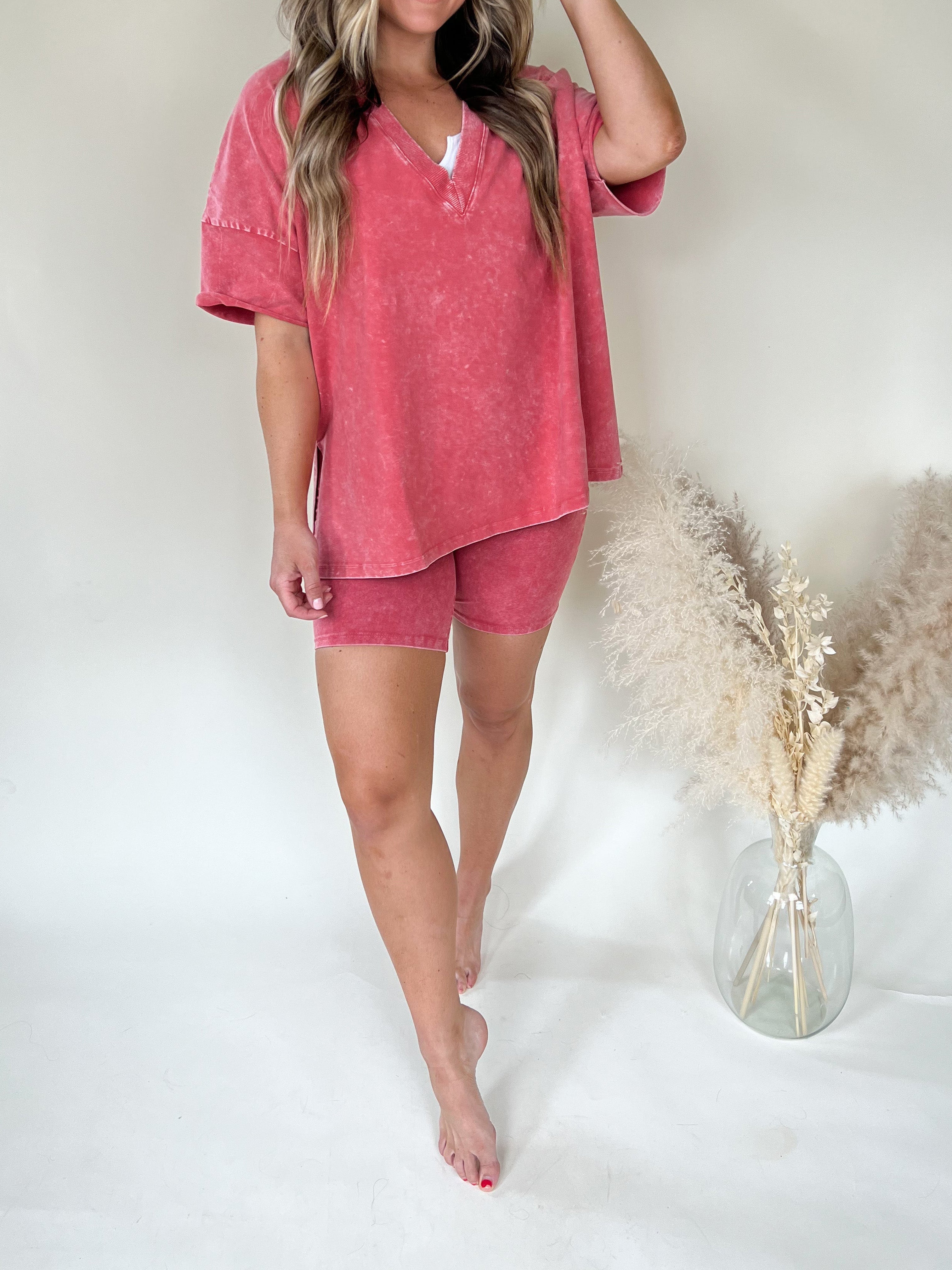 Orina | Zomer-T-shirt voor dames – Casual, zacht topje met V-hals en korte mouwen