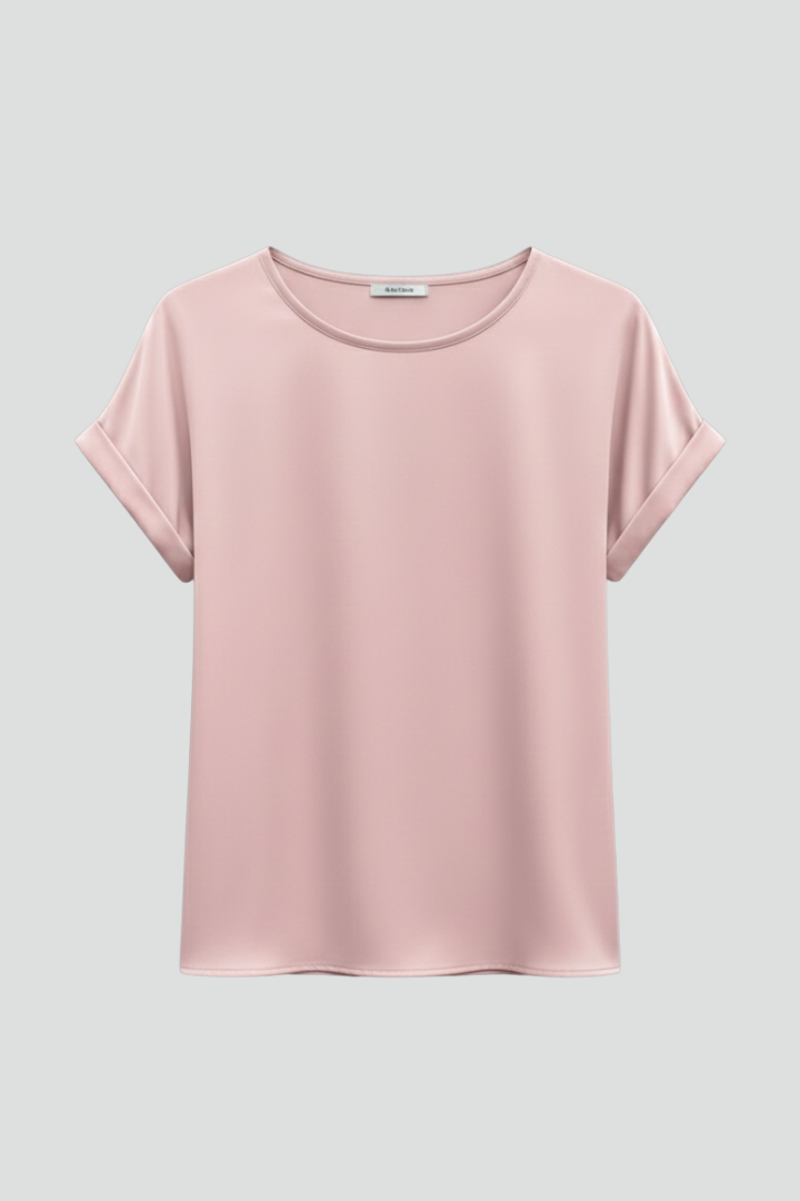 Rynna | Elegante, casual damestop – T-shirt met satijnglans en losse pasvorm