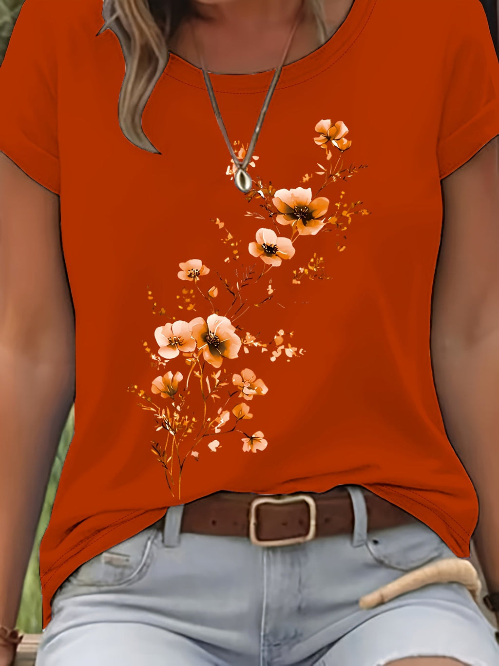 Naya | Zomer-T-shirt voor dames – Casual, lichtgewicht top met bloemenmotief in aquarelstijl