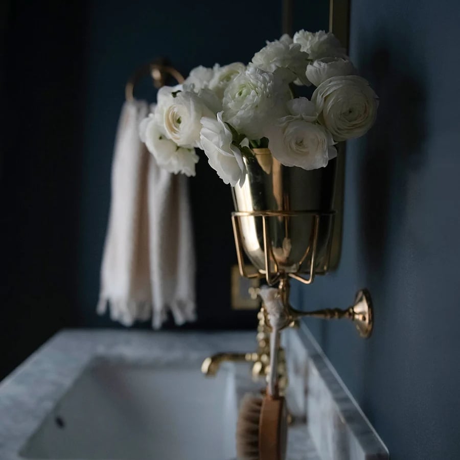 AuraVase | Opale Wandvaas – Moderne Glazen Wanddecoratie voor Elegante Styling