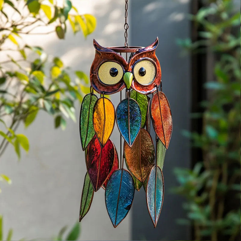 OwlAura | Hangende uil decoratie – Kleurrijke hars bladvang windgong, metalen tuin- en raamdecoratie