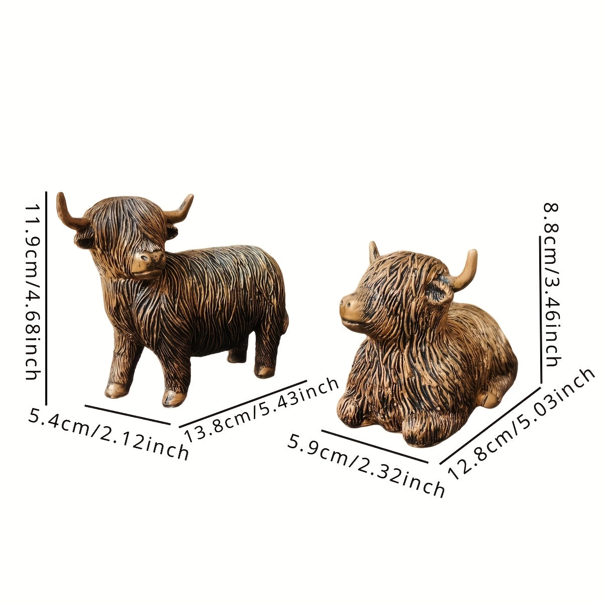 BrassBovines | Set van 2 Highland Cow-beeldjes – Ornamenten van hars met gouden messing afwerking