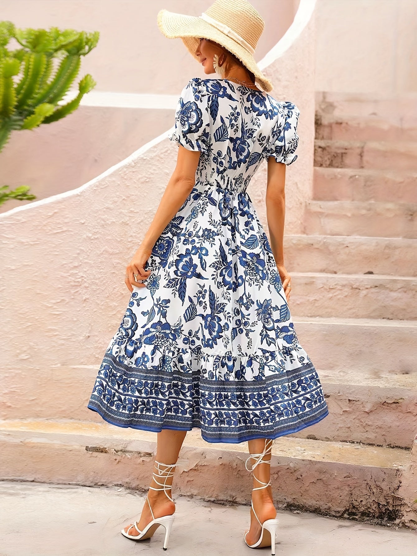 Tani | Elegante zomerjurk voor dames – Midi-jurk met bloemenprint, A-lijn en V-hals