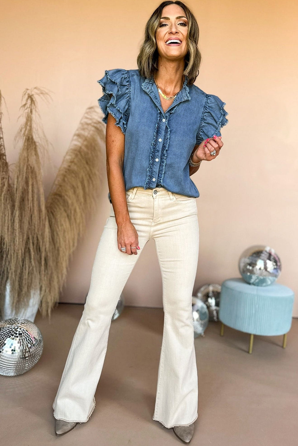 Elia | Denimblouse voor dames – Casual spijkerblouse met knoopsluiting en wijd uitlopende mouwen