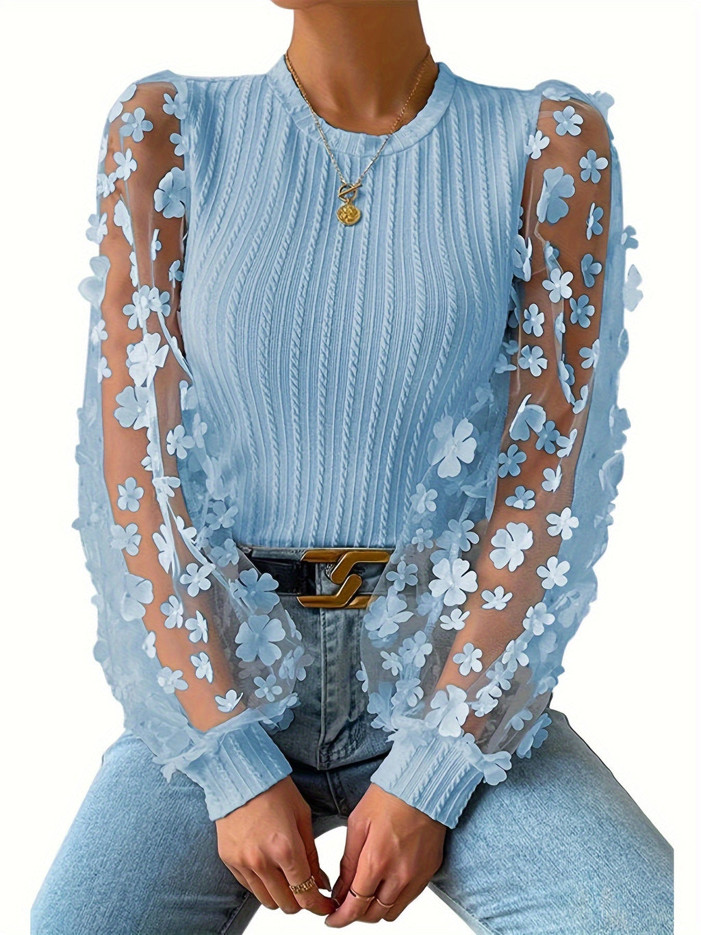 Delyssa | Damesblouse met structuur en ronde hals – met lichtgewicht mesh-details
