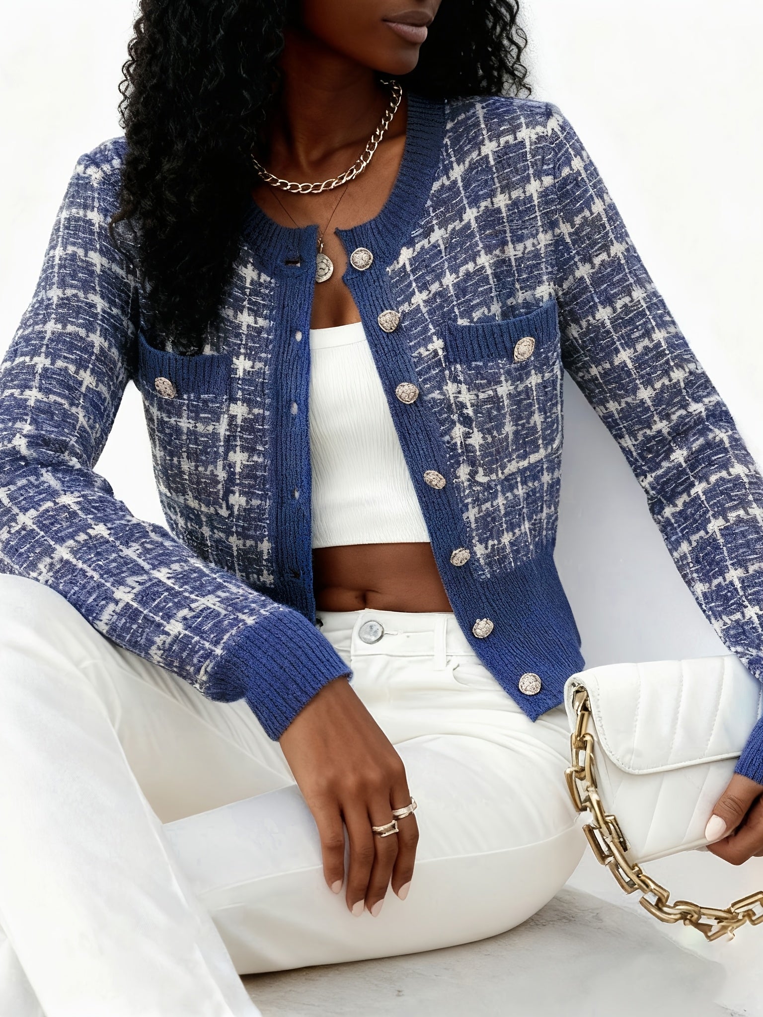 Gylora | Damesvest van geruite tweed – Gebreid vest met knopen