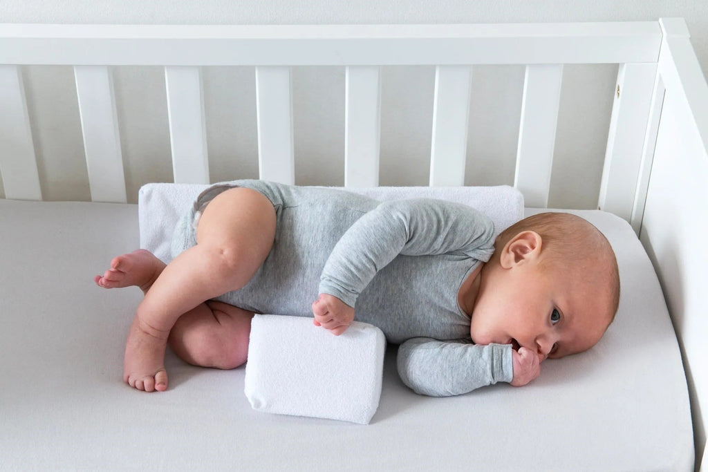 BabySlope | Baby anti-rolwigkussen – Veiligheid voor pasgeborenen, slaapondersteunend kussen