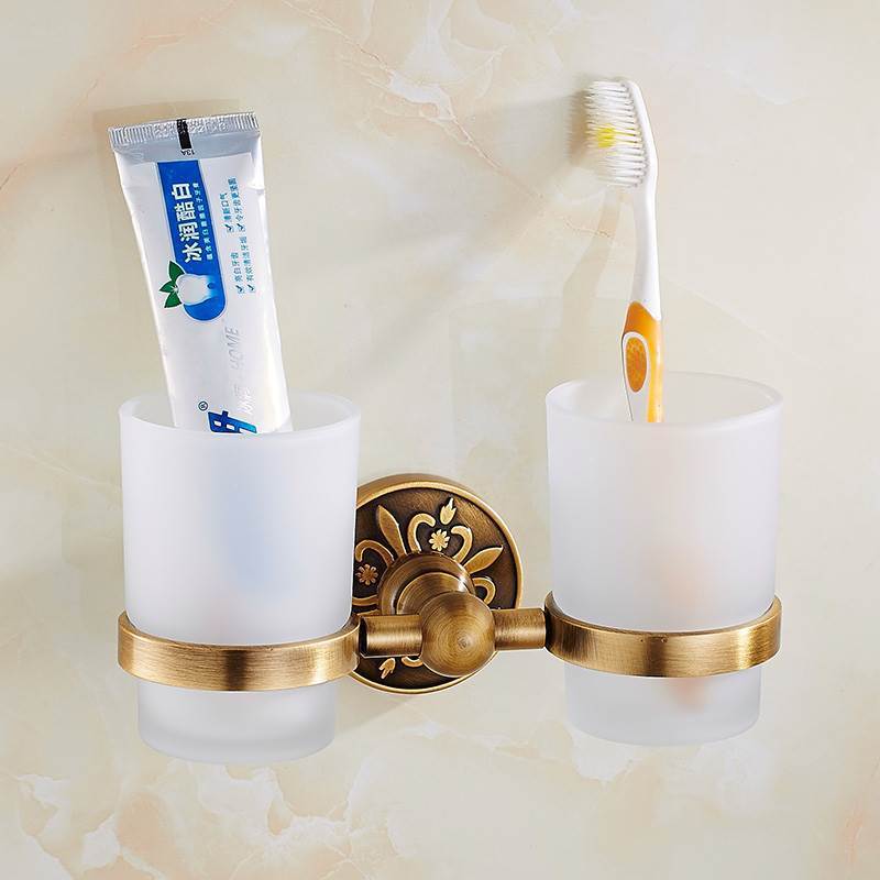HeritageRust | Antiek Bronzen Badkamerbeslag Set - Handdoekrek, Toiletpapierhouder & Borstelhouder, Aluminium