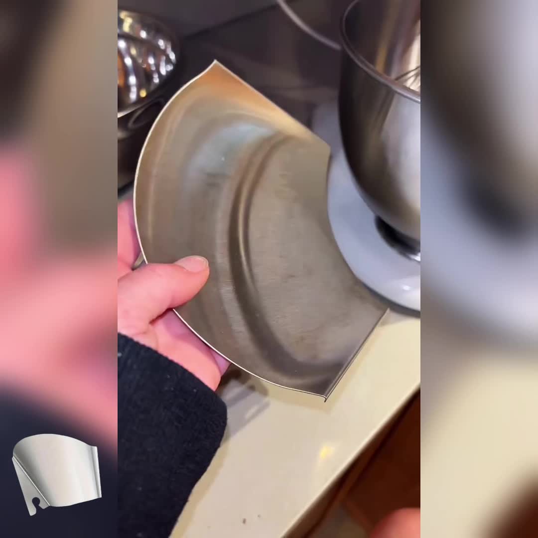 FlowMate | Roestvrijstalen gietbescherming voor keukenmixers – Accessoire voor morsvrij bakken en mixen