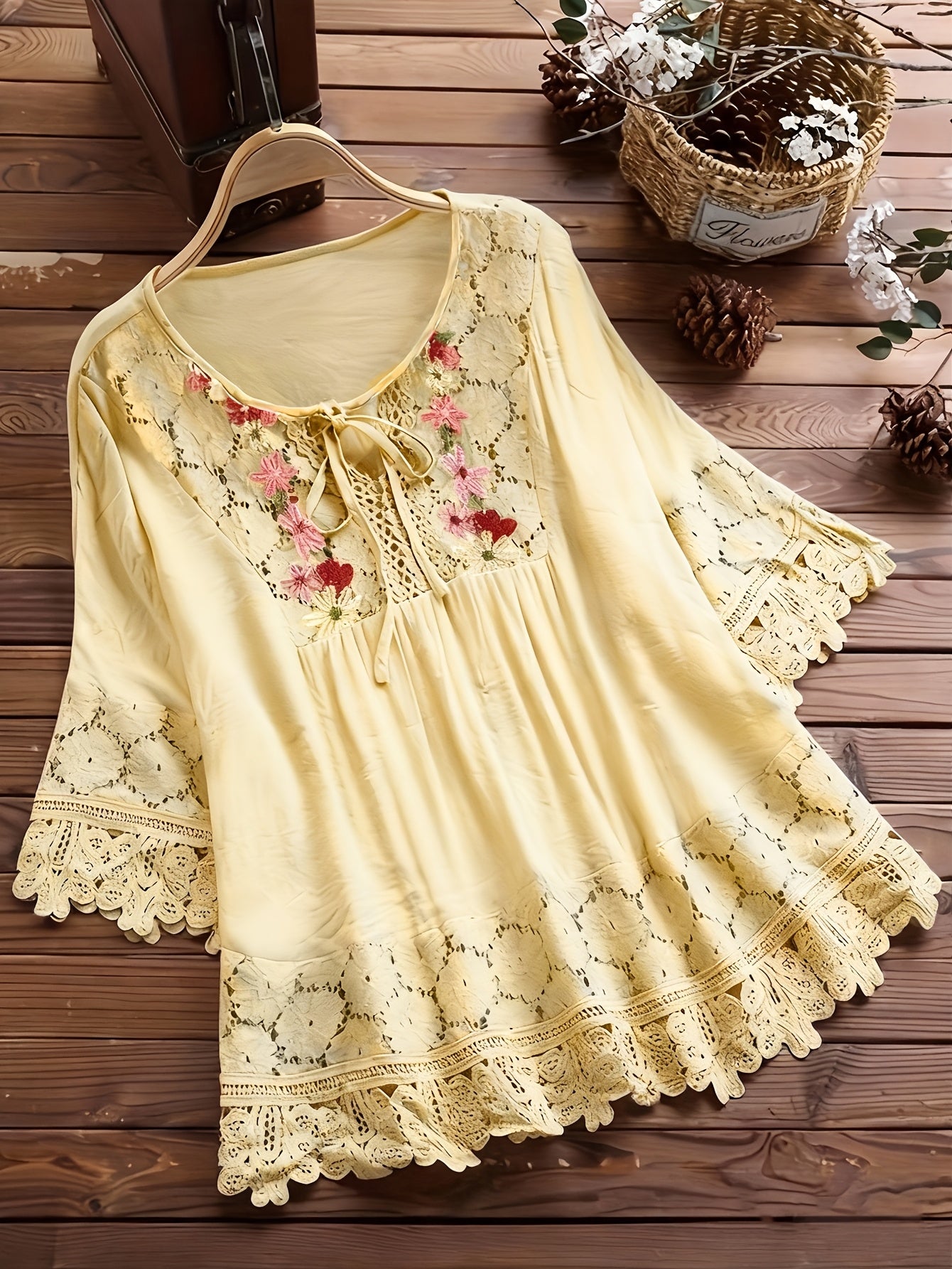 Vayla | Casual kanten damesblouse – Lente-zomerblouse met lange mouwen en patchwork