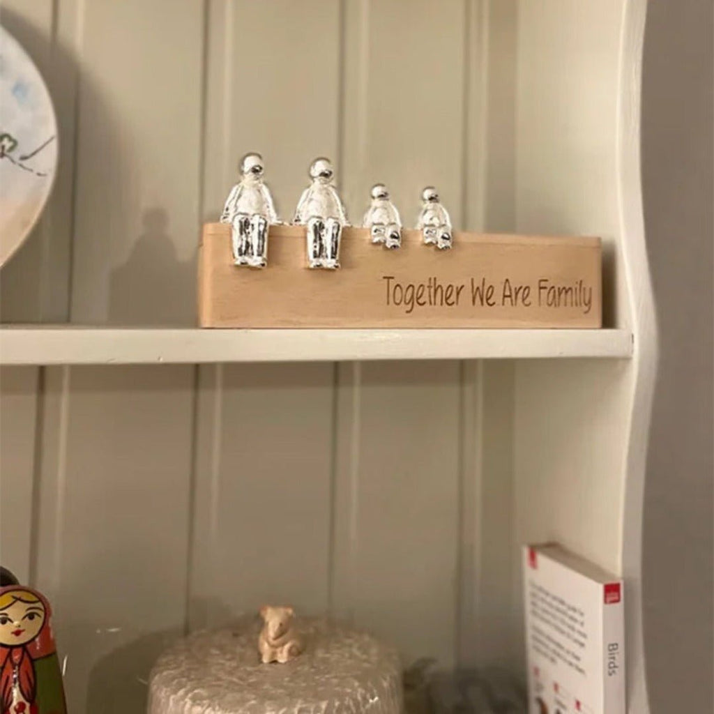 TimelessTies | Beeldhouwwerk van de Eeuwige Familieband - Elegante Woondecoratie voor Familierelaties