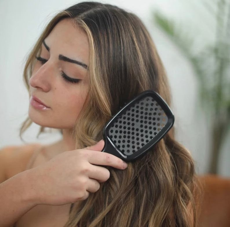 SereniTress | Ontwarrende Haarborstel - Nat & Droog Flexibele Borstelharen, Anti-Statische Hoofdhuid Massager
