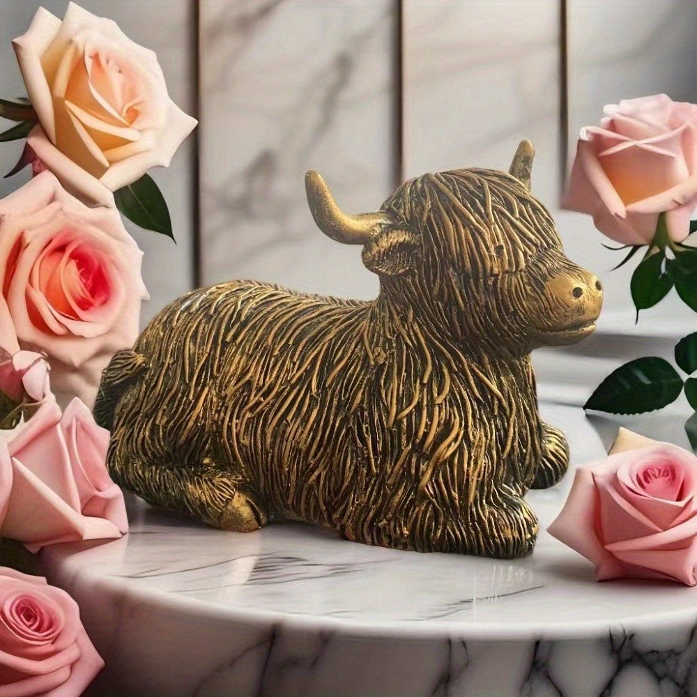 BrassBovines | Set van 2 Highland Cow-beeldjes – Ornamenten van hars met gouden messing afwerking