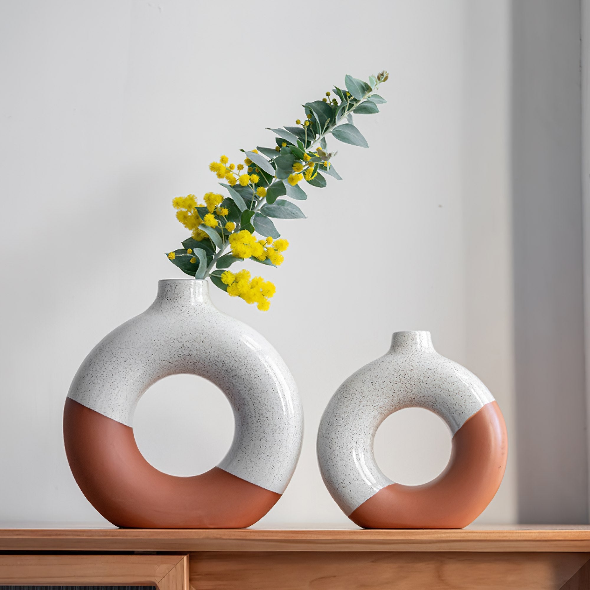 GlazeLoop | Geglazuurde Keramische Donutvaas - Modern woondecoratie