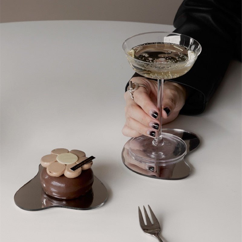 Glimra | Set van spiegelglas onderzetters & decoratieve dienbladen – Modern onregelmatig ontwerp