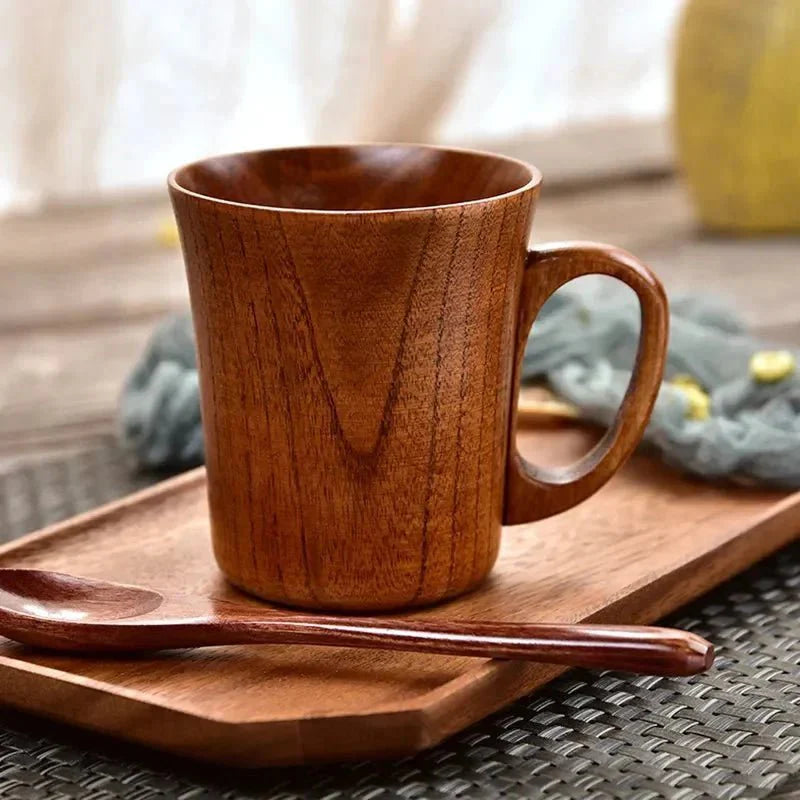 Koru | Natuurlijke houten mok – Handgemaakte houten koffiemok 300 ml, duurzaam, uniek ontwerp