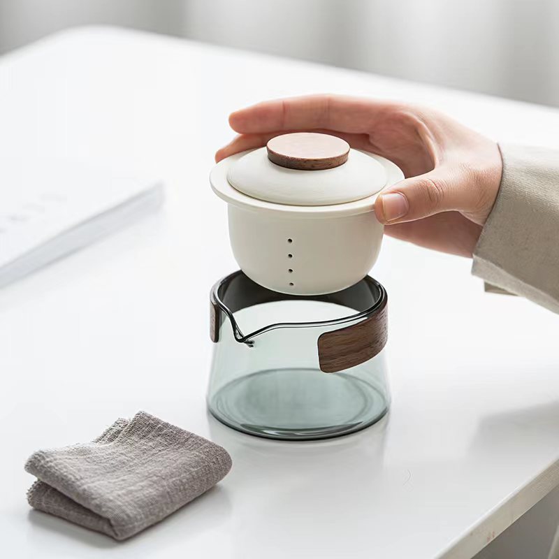 BrewMate | Draagbare Theepot en Theekopjes Set – Stijlvol Keramiek en Glas Theeset voor Theeliefhebbers
