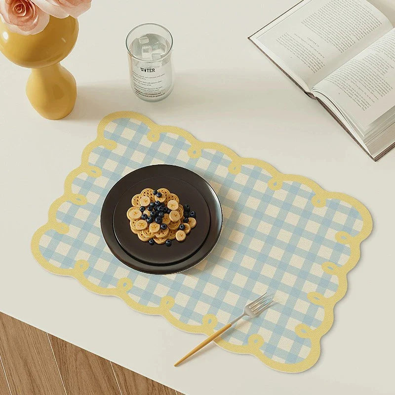 ElegraMat | Luxe lederen placemats – Stijlvolle en duurzame decoratie voor eetkamer en keuken