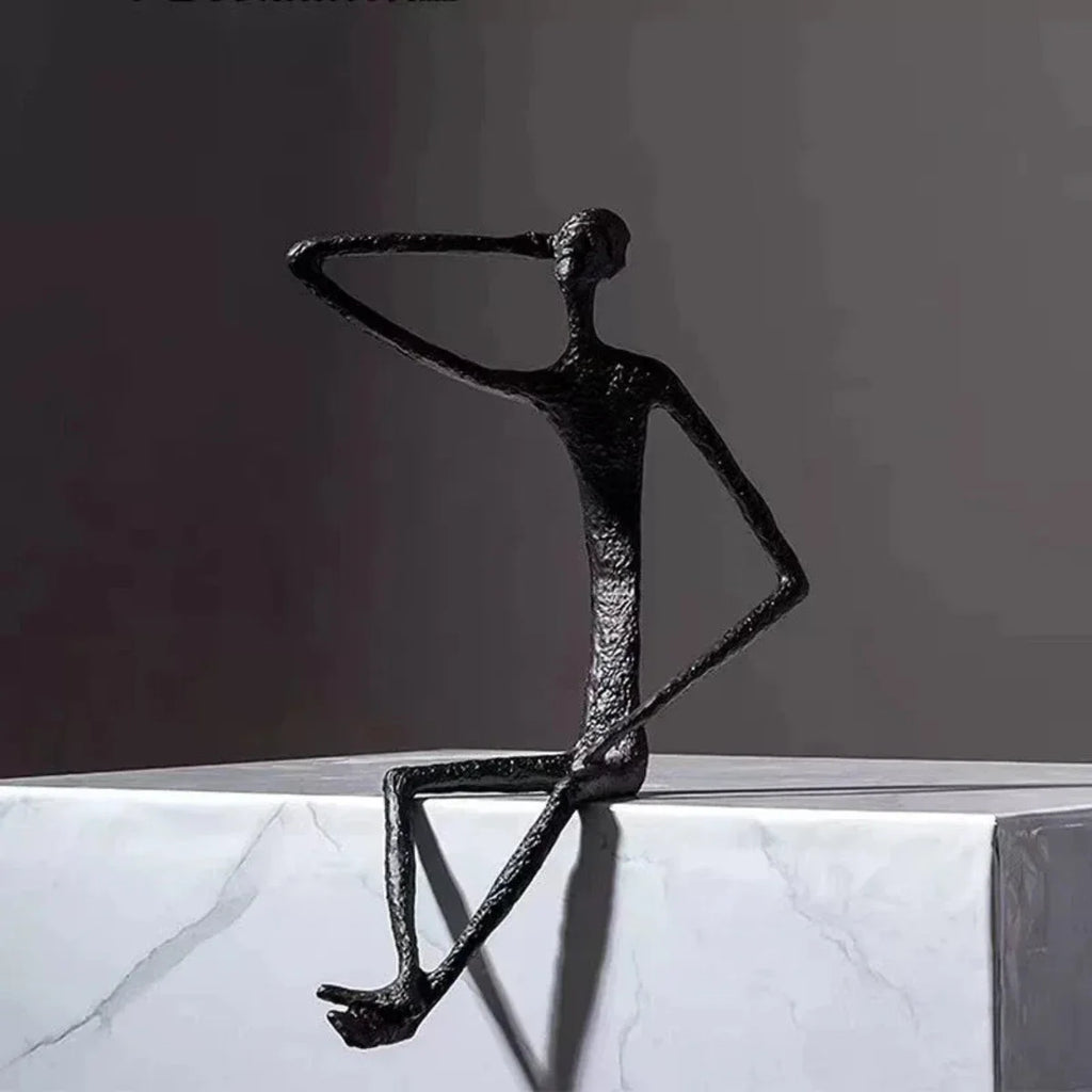 LuanGlow | Elegante Luan-sculptuur – Artistiek beeldje voor thuis en op kantoor