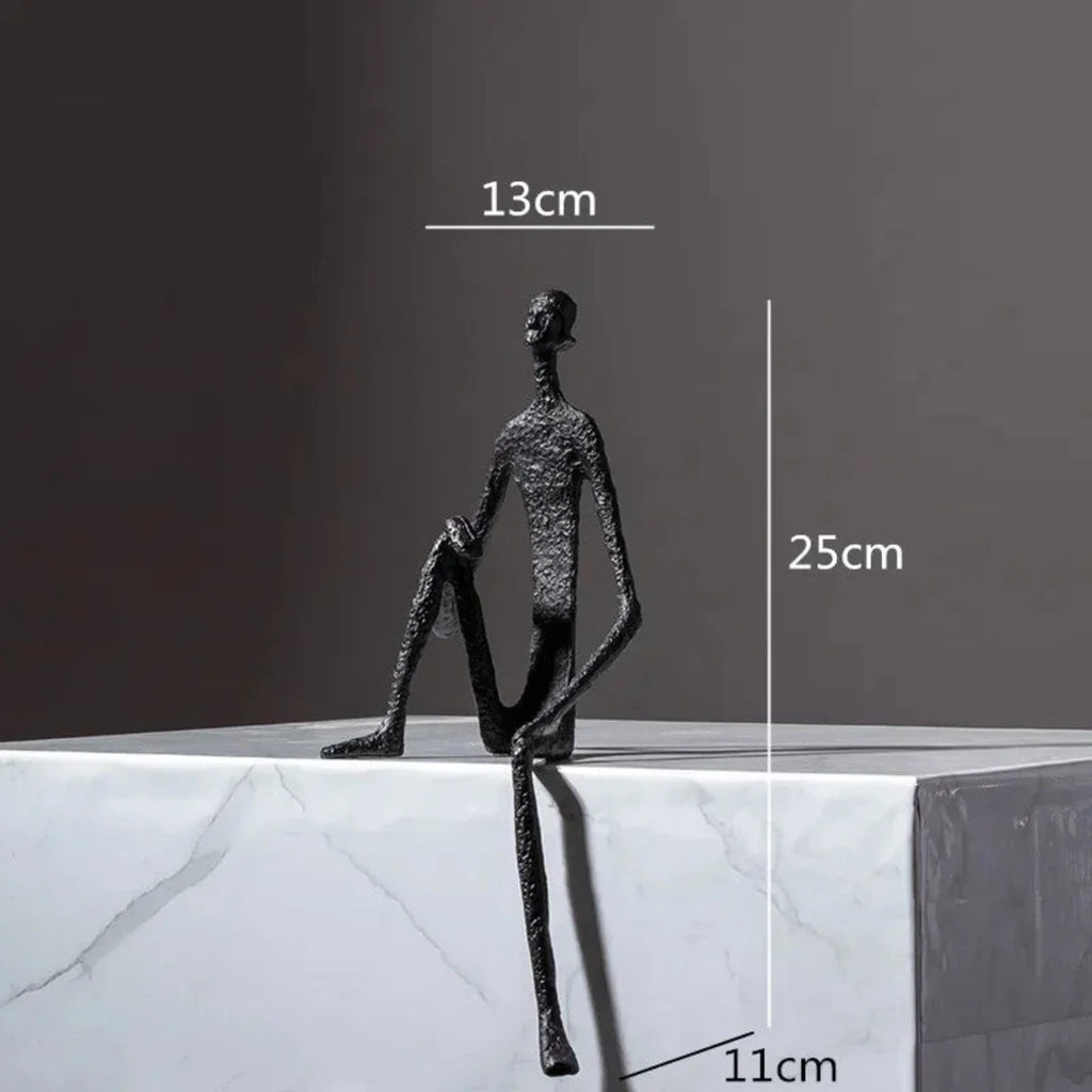 LuanGlow | Elegante Luan-sculptuur – Artistiek beeldje voor thuis en op kantoor