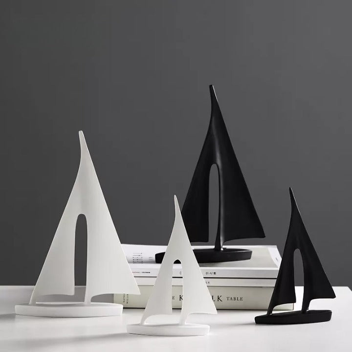 SailPod | Decoratieve maritieme zeilboot sculptuur – Nautische kunst voor thuis en op kantoor