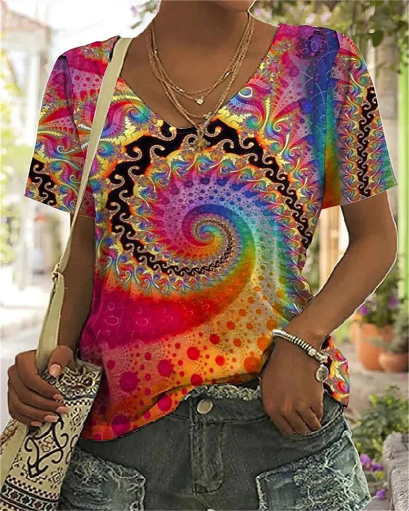 Roria | V-hals grafisch T-shirt voor dames – casual top met swirl-print en korte mouwen