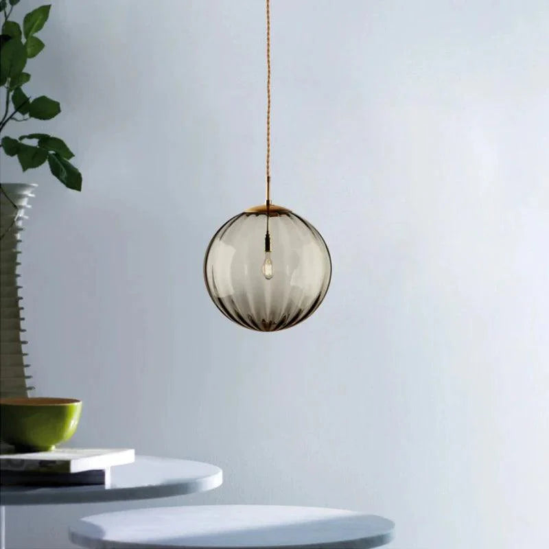 LuxeSphere | Retro luxe gegolfde globe hanglamp