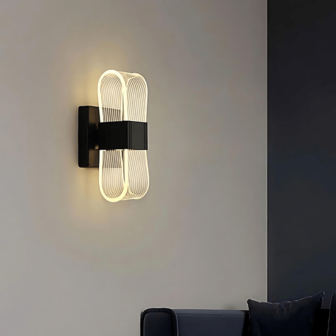 LucentEdge | Moderne elegante acryl wandlamp