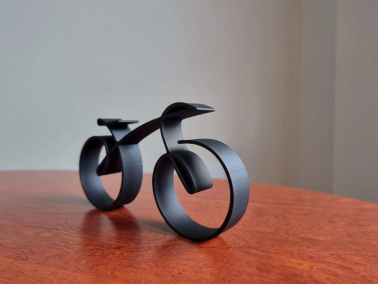 Cycliq | Fiets Sculptuur - Draad Ingelijst Fiets Silhouet, Moderne Metalen Kunstdecoratie