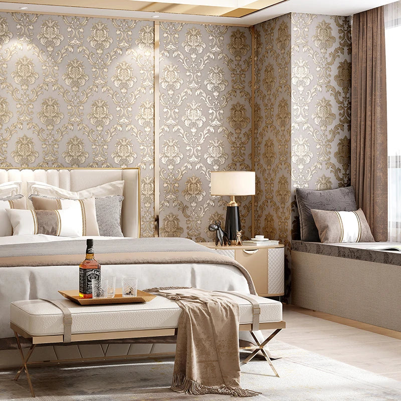 RegalGold | 3D Damast Behang - Luxe Goud Textuur Vinyl, Klassiek Elegant Wanddecoratie