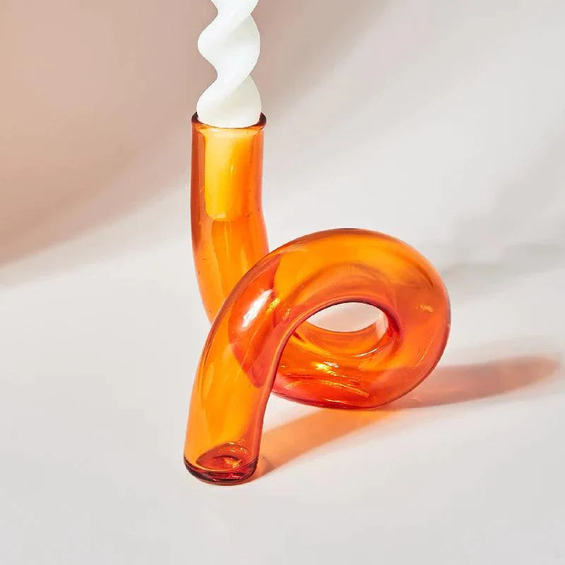 VividTwist | Gedraaide Glazen Kandelaarhouder - Levendige Kleur, Artistiek Woondecor