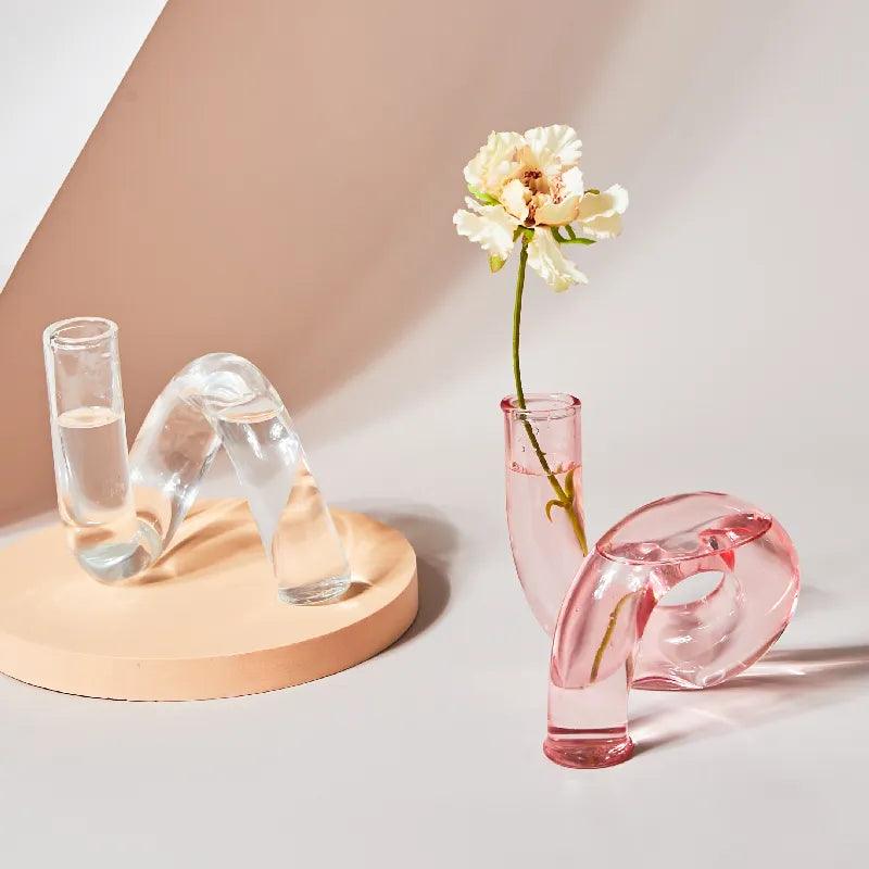 VividTwist | Gedraaide Glazen Kandelaarhouder - Levendige Kleur, Artistiek Woondecor